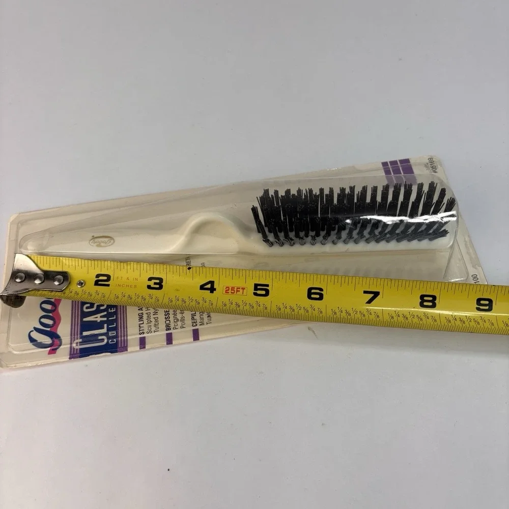 Vintage Goody Styling And Finishing Brush Nylon Bristles #9100 White Handle NEW